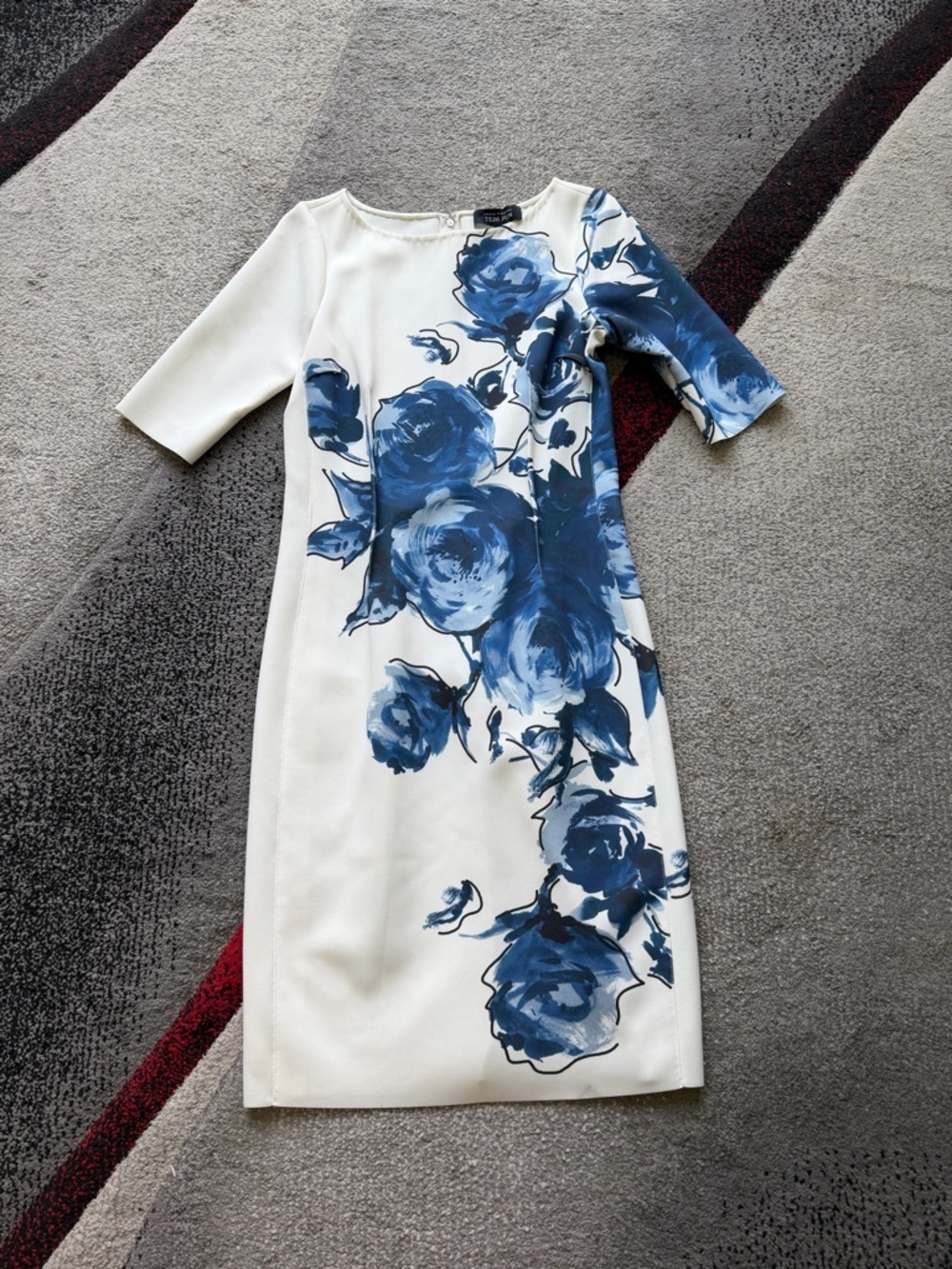 Rickie Freeman For Teri Jon Blue Floral Artsy Sheath Dress